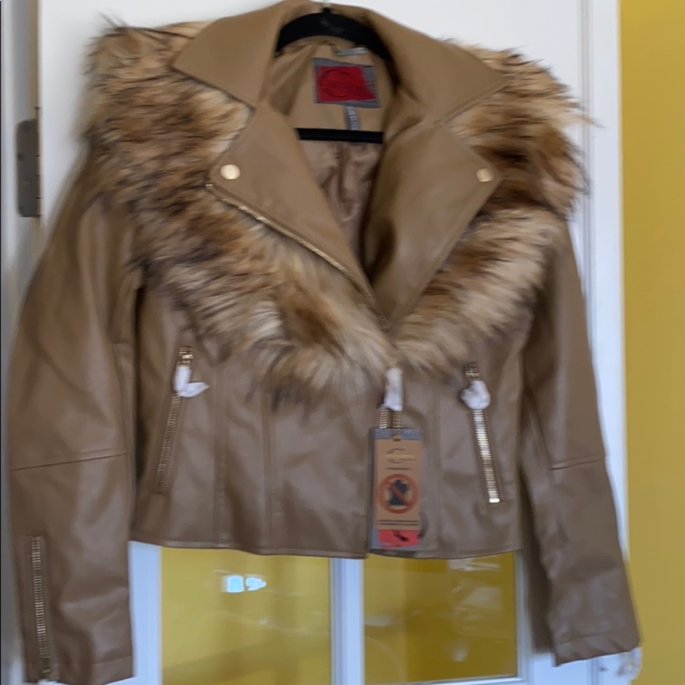 Celsius vegan jacket NWT size s